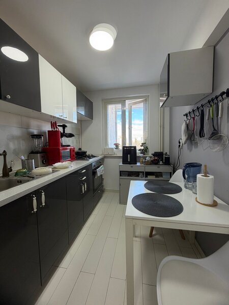 Drumul Taberei, Favorit,